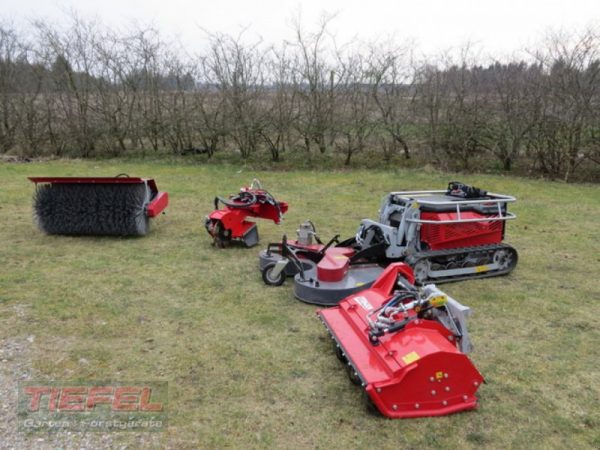 Timan RC 1000 Mähraupe Neu Aktion Böschungsmähgerät 11